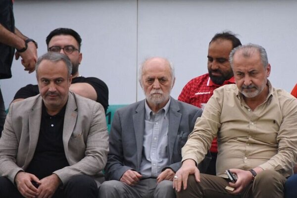 عضو سابق هیئت مدیره پرسپولیس: از منچستر هم پیشنهاد بدهند نمی پذیرم!