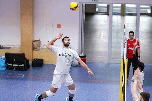 عطایی ۱۷ بازیکن را برای بازیهای آسیایی هانگژو به اردو دعوت کرد