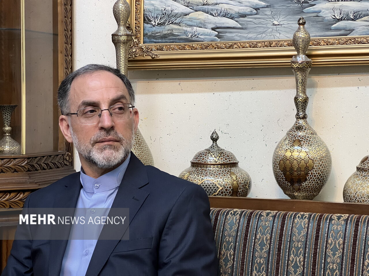 علاقه مردم ترکمنستان به یادگیری هنر ایرانی/معرفی مشاهیر
کشورمان