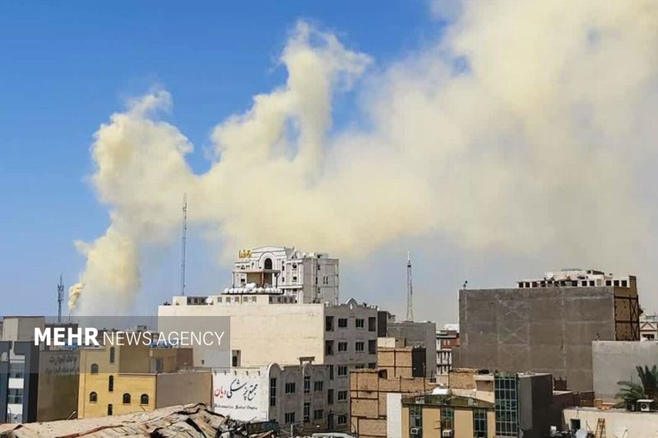 علت دود سفیدرنگ پالایشگاه آبادان مشخص شد