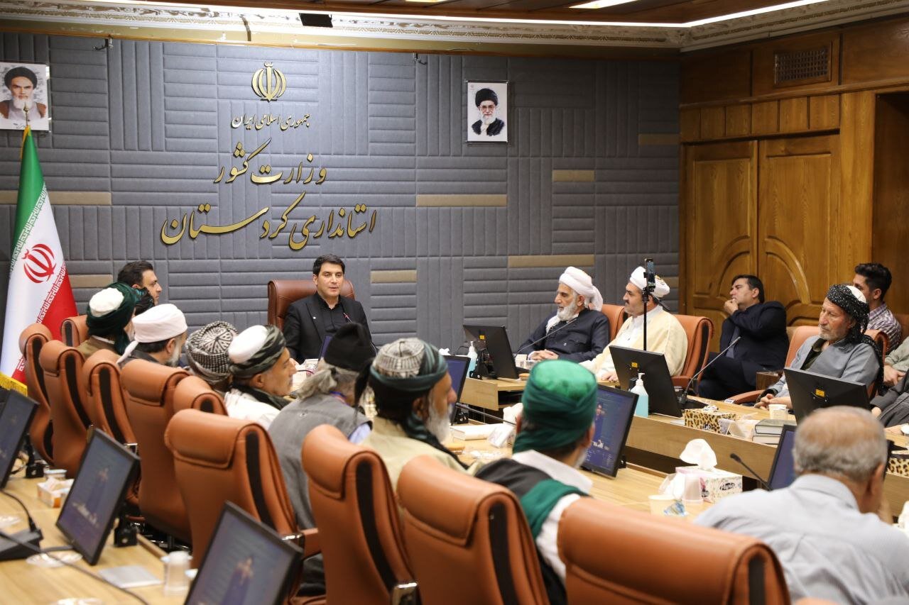 علما در معرفی کردستان به عنوان استانی فرهنگی نقش موثری دارند