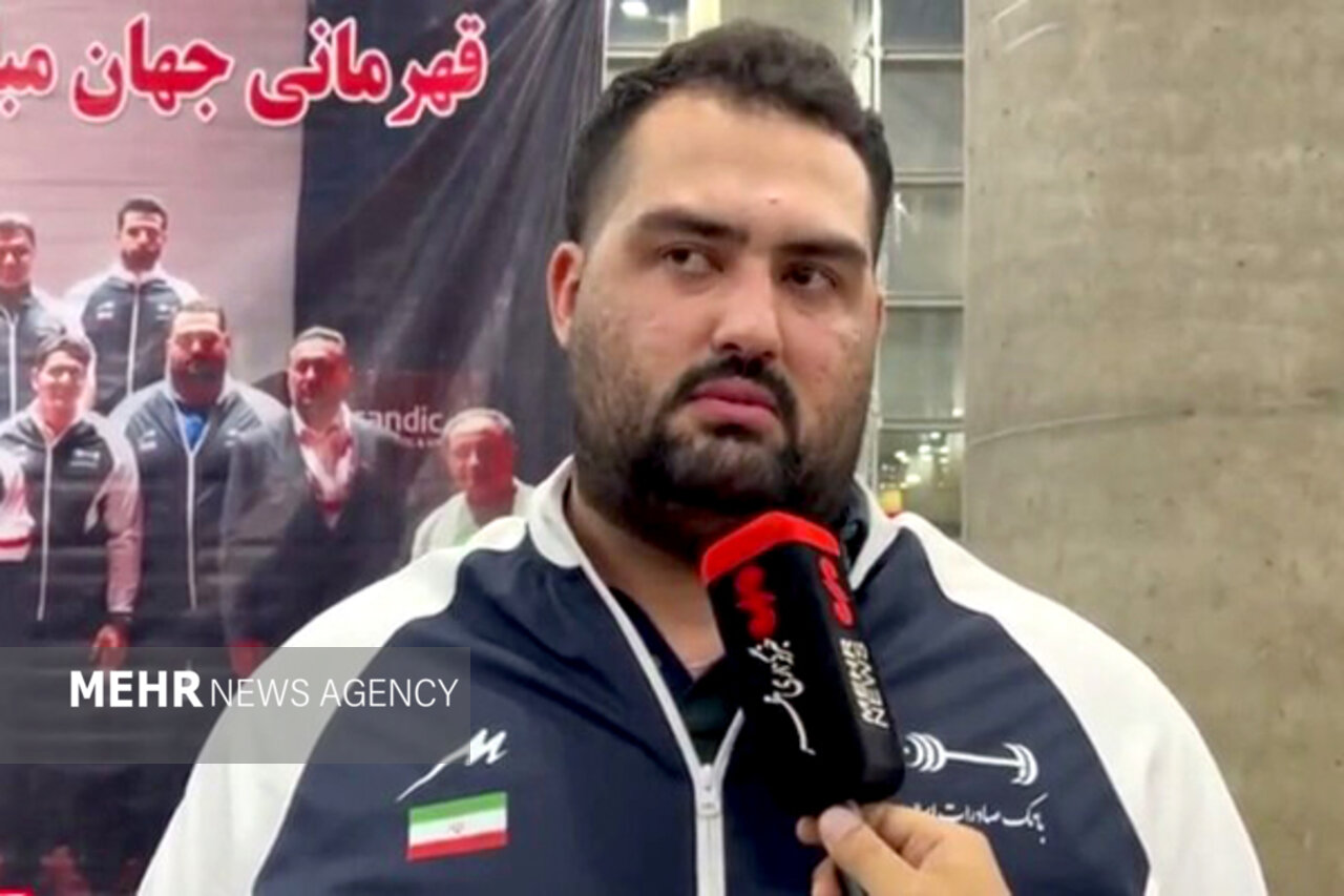 علی داودی: قصد نداشتم در مسابقات جهانی شرکت کنم/ مصدومیت اذیتم کرد
