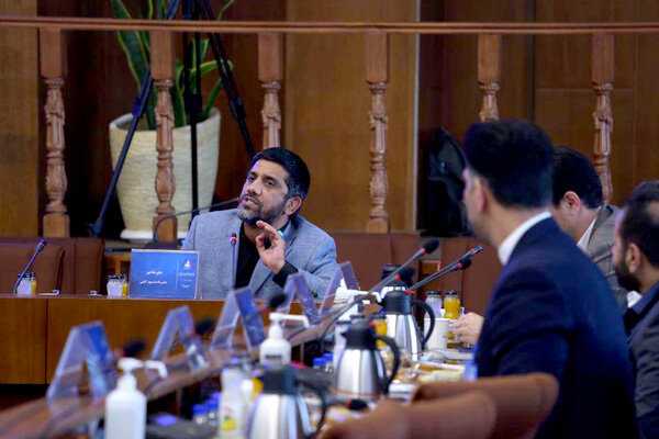 علیرضا دبیر: برنامههای فنی کشتی کشور نباید لطمه ببیند