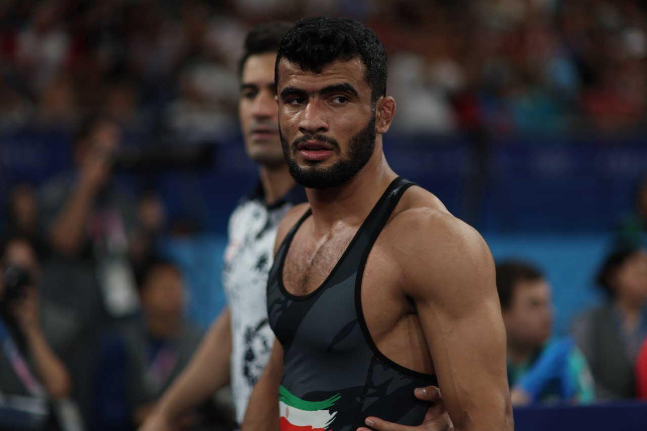 علیرضا مهمدی؛ کشتیگیری که غیرت را با درد و اشک معنا کرد + فیلم