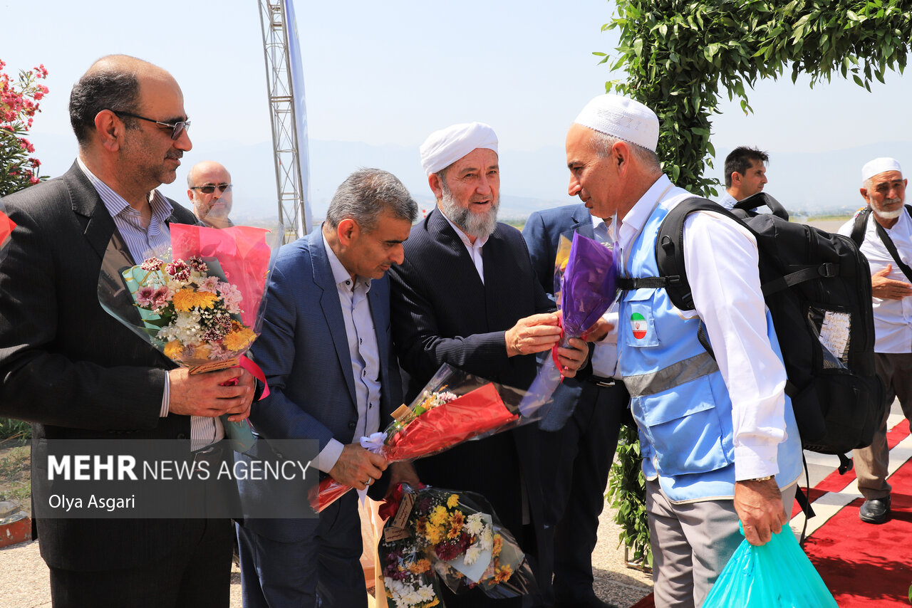 عمرهگذاران ایرانی به صورت زمینی به کشور بازمیگردند