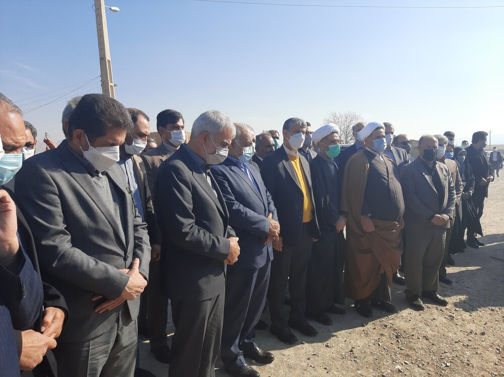 عیادت وزیر آموزش و پرورش از دانش آموزان آسیب دیده کرمانشاهی