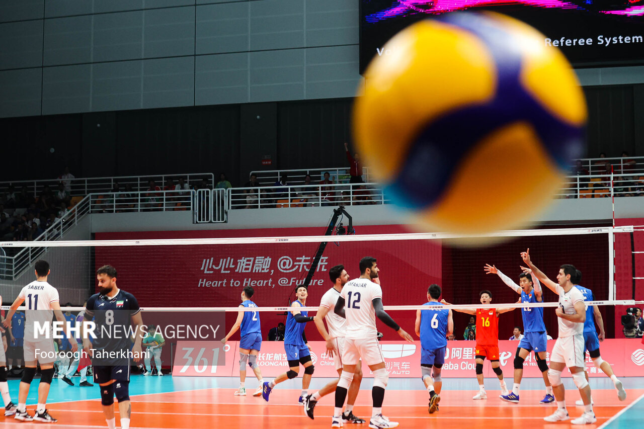 غروب والیبال درماه آخر ریاست داورزنی/ جانشین عطایی بماند
برای بعد