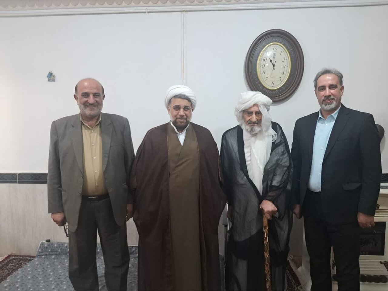 غلامعلی: روحانیون اهل سنت کردستان در تقویت وحدت پیشگام هستند