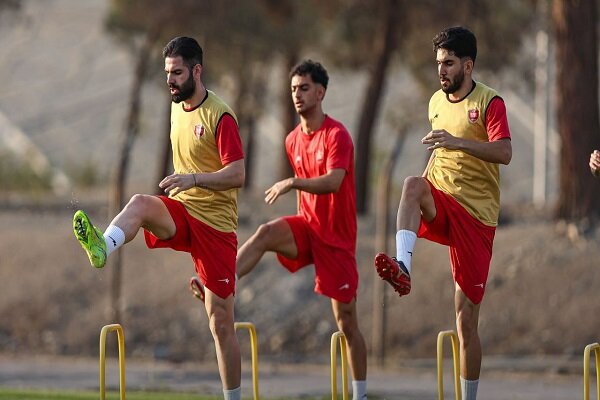 غیبت یک بازیکن و حضور بازیکنان آکادمی در تمرین پرسپولیس