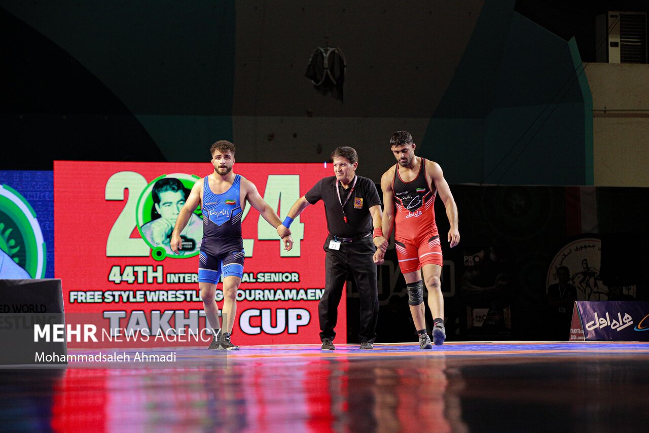 فدراسیون کشتی در خصوص غایبان جام تختی تصمیم می‌گیرد