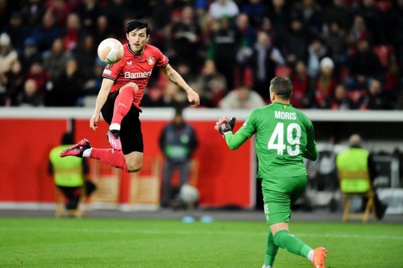 فرار بایر از باخت با پاس گل آزمون/ تساوی عجیب یونایتد و بردیووه