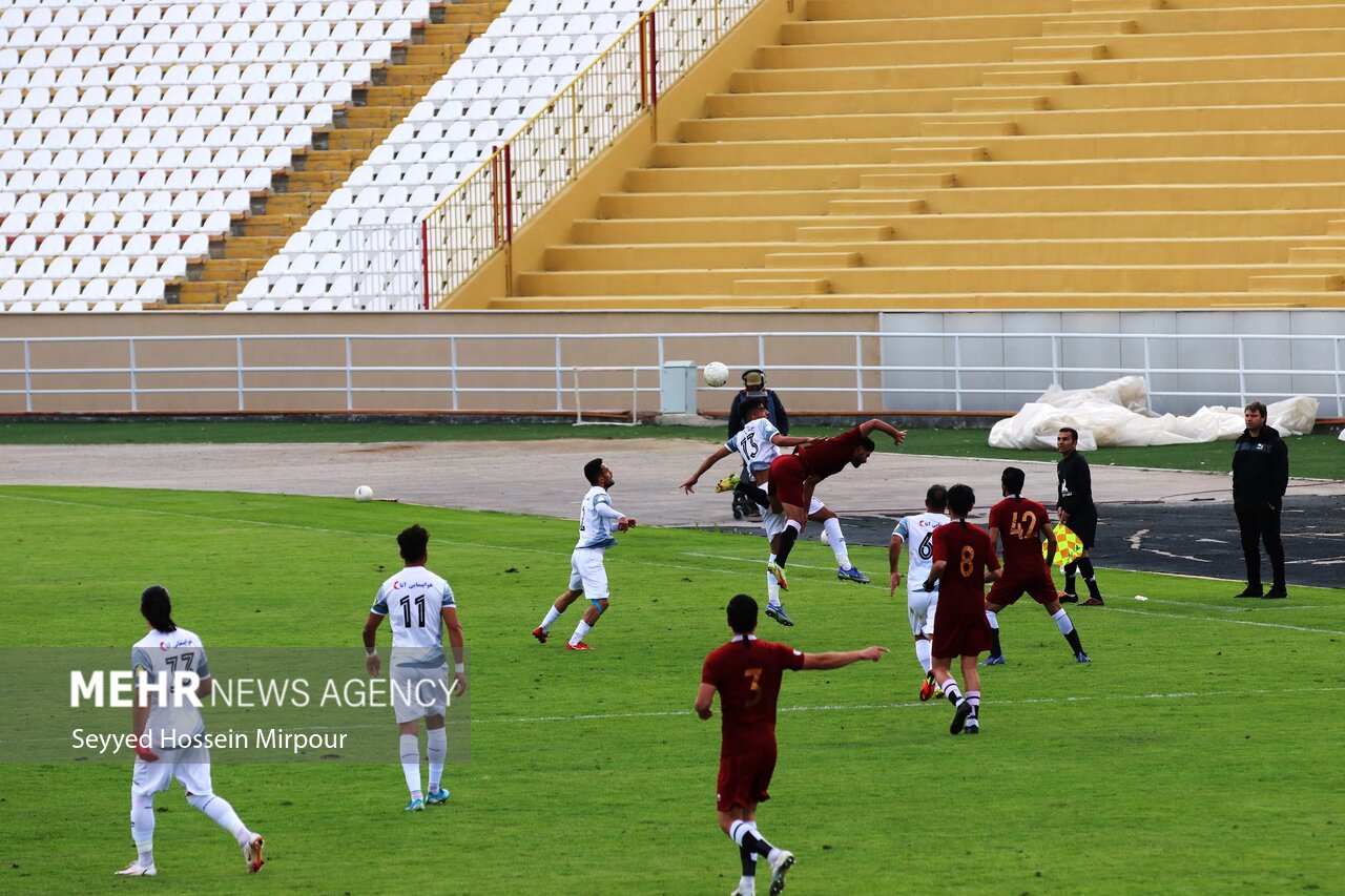 فرار گل گهر از شکست در دقیقه ۹۰ مقابل قعرنشین