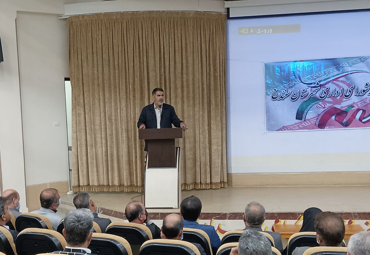 فرماندار سنندج: دستگاهها مانع ساخت و سازهای غیرمجاز شوند