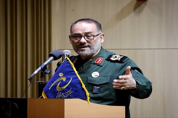 فرمانده سپاه آذربایجانغربی: امنیت پایدار با همراهی مردم تحقق می یابد