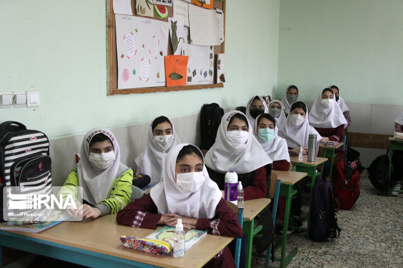 فعالیت آموزشی مدارس کردستان روز دوشنبه با ۲ ساعت تاخیر آغاز می شود