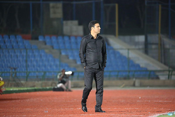 فوتبال با هوادار جذابتر میشود/موقعیتهای بهتری ازنفتیها داشتیم