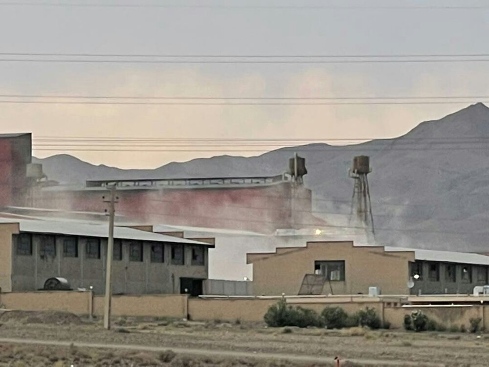 فولادِ آب دیده نطنز، بلای جان محیط زیست