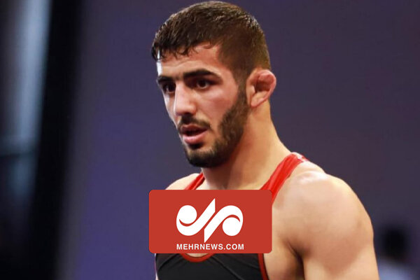 فیلم طلای محمدصادق فیروزپور مقابل کشتیگیر آذربایجانی