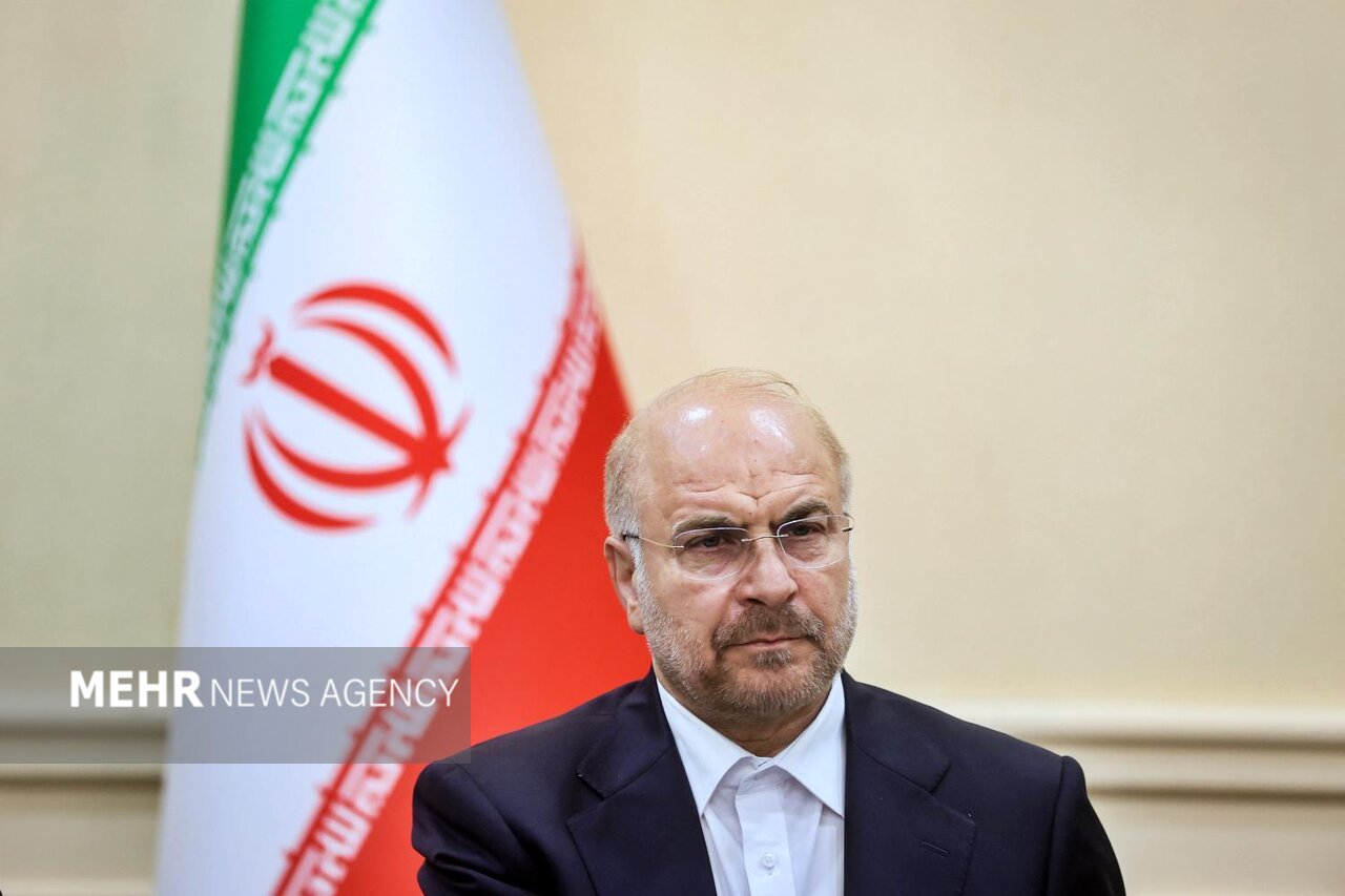 قالیباف قهرمانی تیم جوانان کشتی فرنگی را تبریک گفت