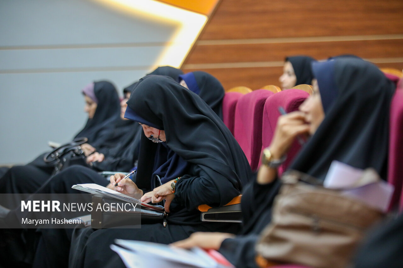 قدرت نرم و دیپلماسی رسانهای انقلاب اسلامی