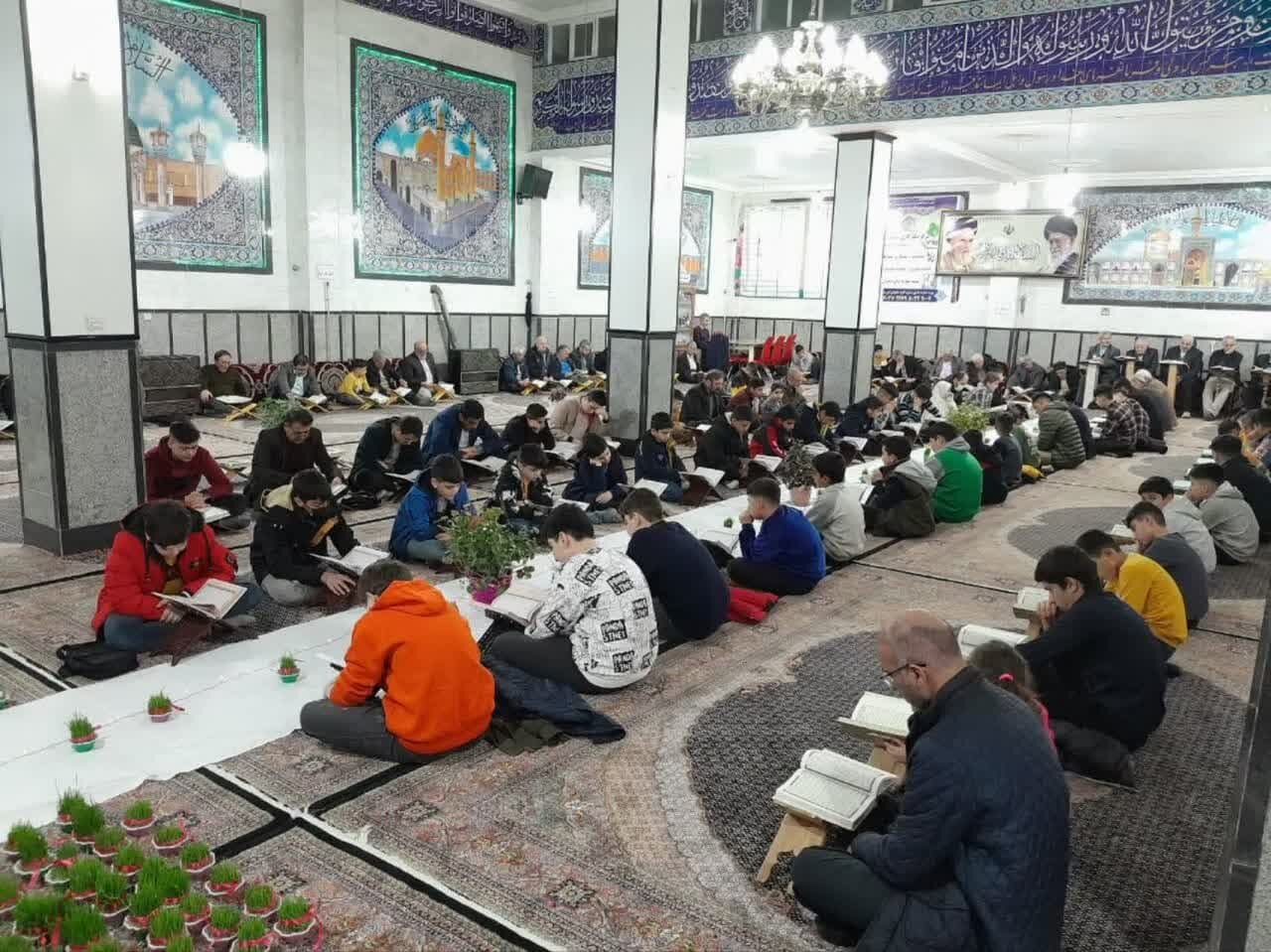 «قرآن مجید»کتاب خدا مهجور نماند