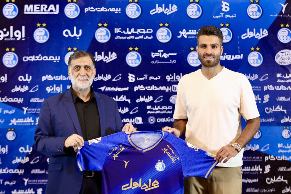 قرارداد مدافع استقلال تمدید شد