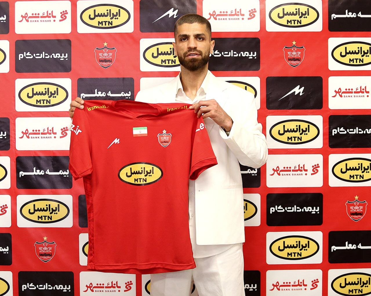 قرارداد میلاد سرلک تمدید شد/ ادامه کار «شماره ۱۰» درپرسپولیس