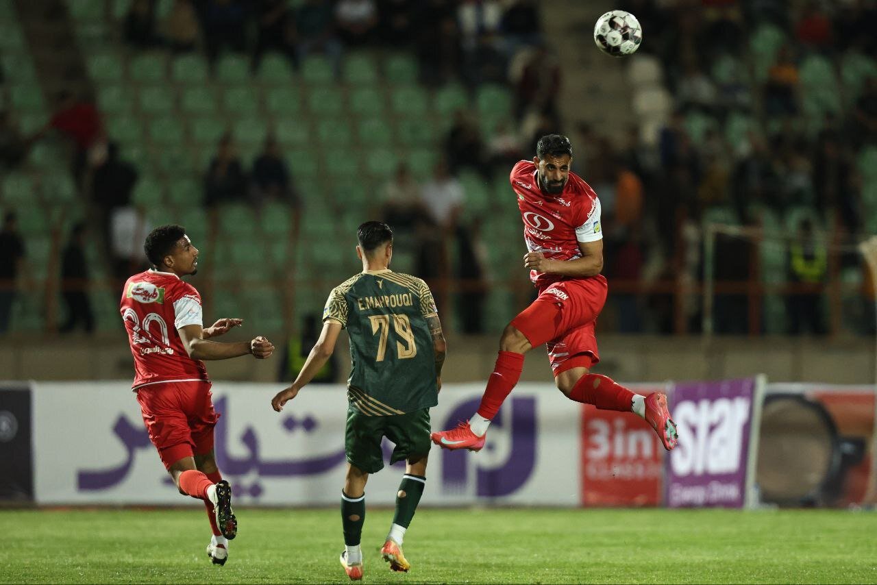قرارداد کنعانی زادگان با پرسپولیس تمدید شد