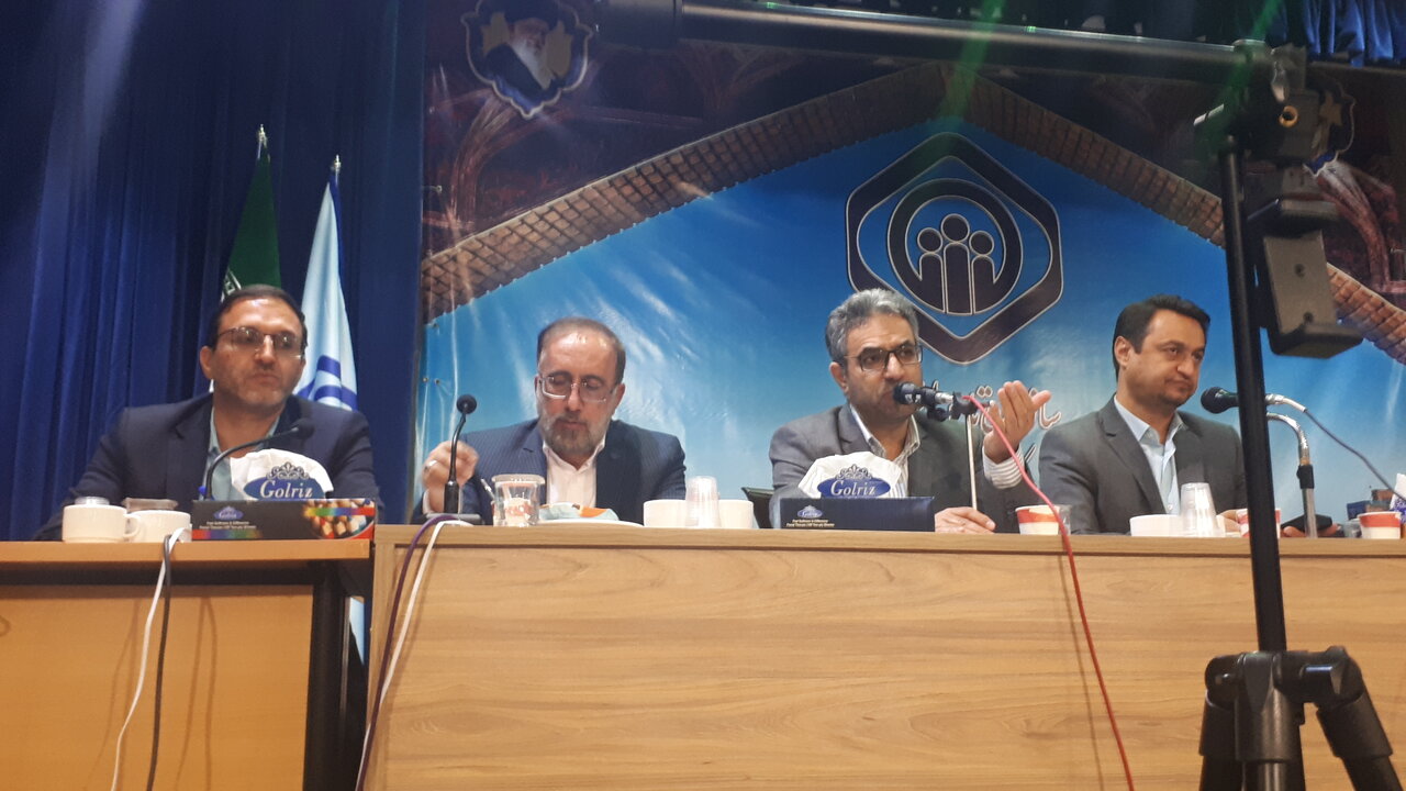 قرارداد ۲ پزشک در اصفهان بهدلیل گرفتن زیرمیزی لغو
شد