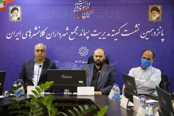 قضاتلو: تجربه جنگ ۱۲ روزه چراغ راه مدیریت شهری در بحرانها است