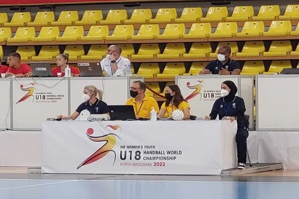 قضاوت دو دیدار توسط داوران ایران/ میترا نوری پشت میز نظارت فنی