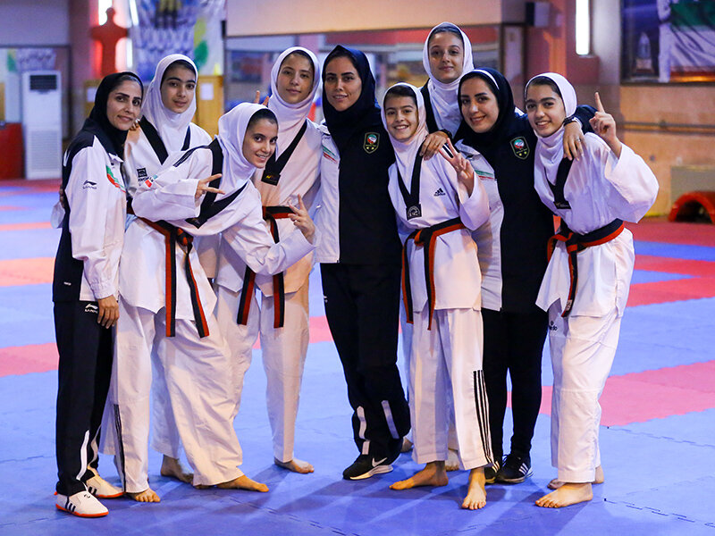 قهرمانی دختران و نایب قهرمانی پسران/ محمدیان بهترین مربی دنیا