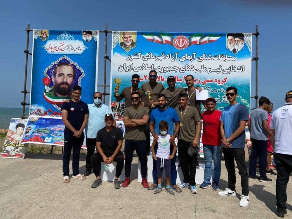 قهرمانی رعد پدافند هوایی در مسابقات شنای آبهای آزاد