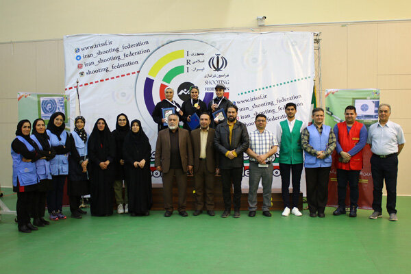 قهرمانی نجمه خدمتی در مسابقه برترین‌های تفنگ بانوان سال۱۴۰۱
