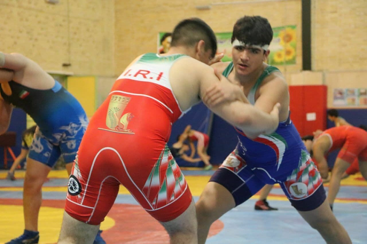 قهرمانی کشتیگیر کردستانی در رقابتهای کشوری و چند خبر ورزشی دیگر