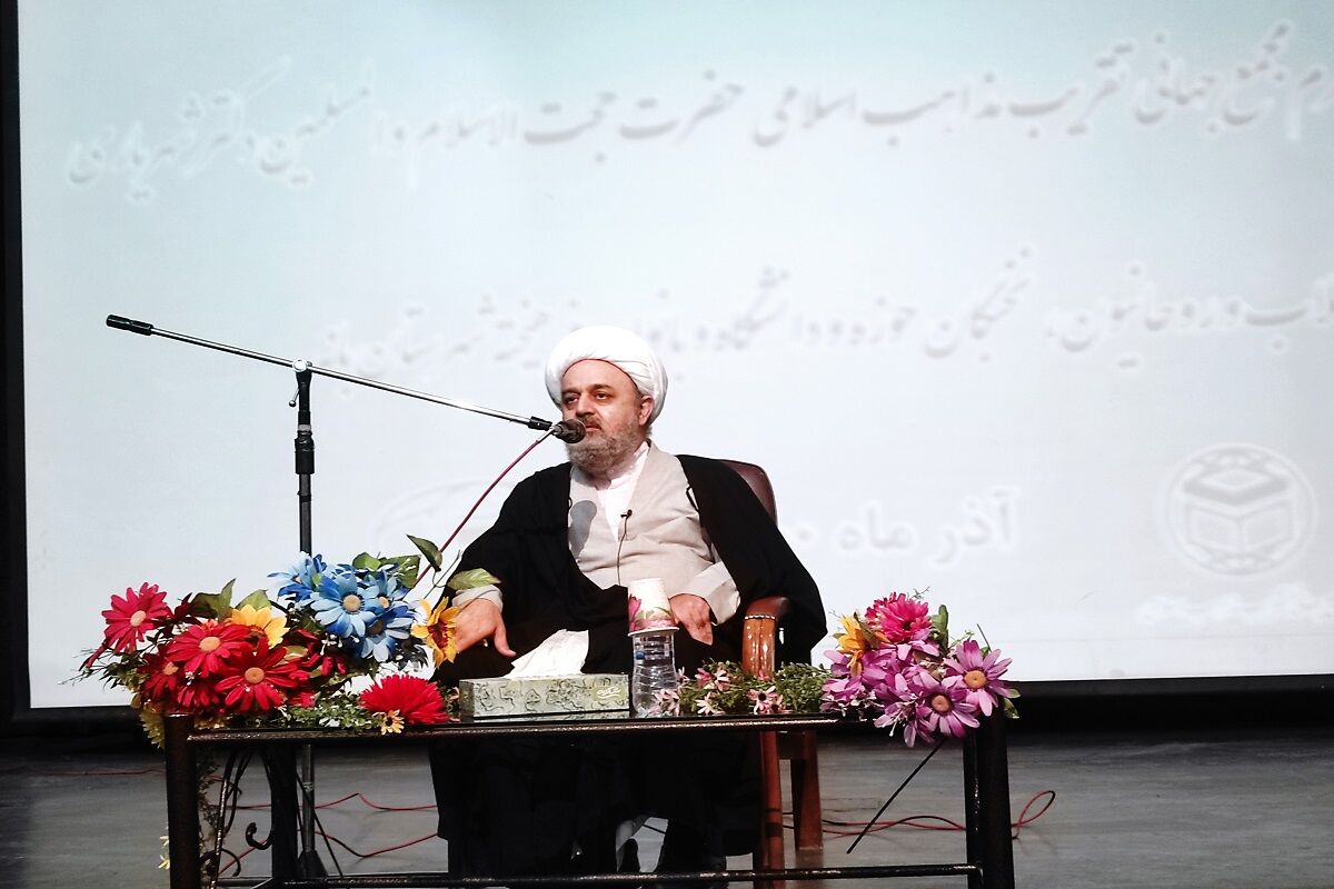 قومیت گرایی در جهان اسلام جایگاه ندارد