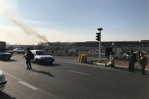 لحظه آتش گرفتن قطار شهری ورامین – تهران