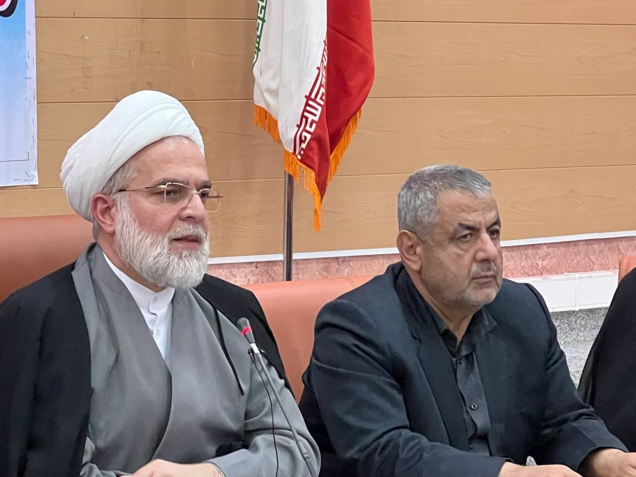 لزوم ارتباط‌گیری مسوولان بانه با مردم و توجه به خواسته‌های
آنها
