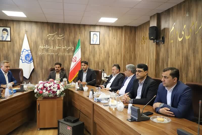 لزوم ساماندهی وانتهای میوه فروشی در سنندج