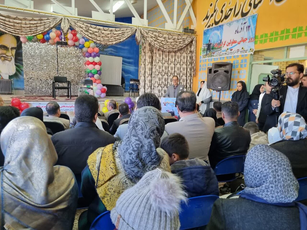 لزوم شناساندن توانمندی و ظرفیت‌های افراد معلول در سطح
جامعه