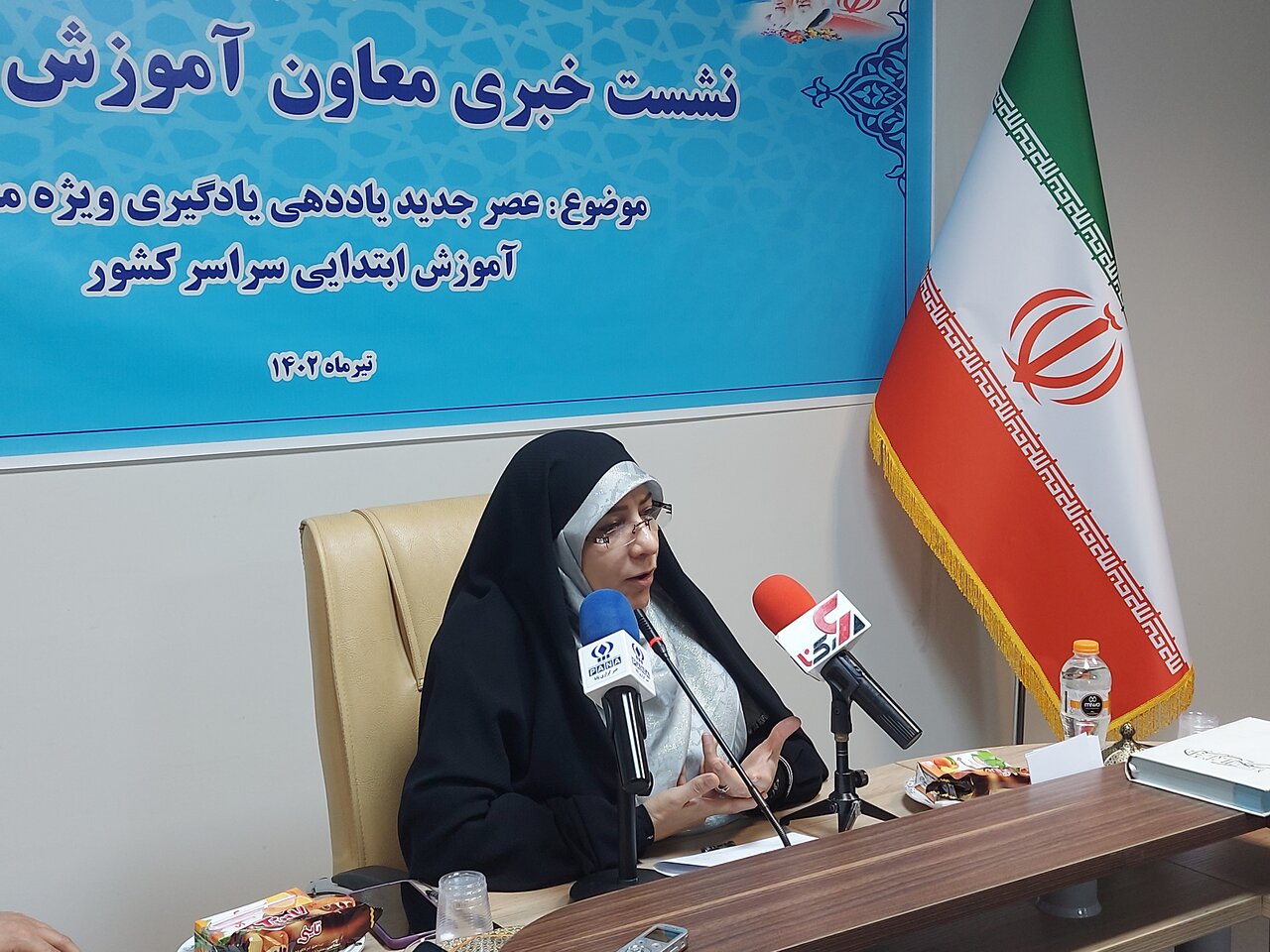 لزوم طراحی یک سناربو برای آموزش کتب درسی توسط معلمان