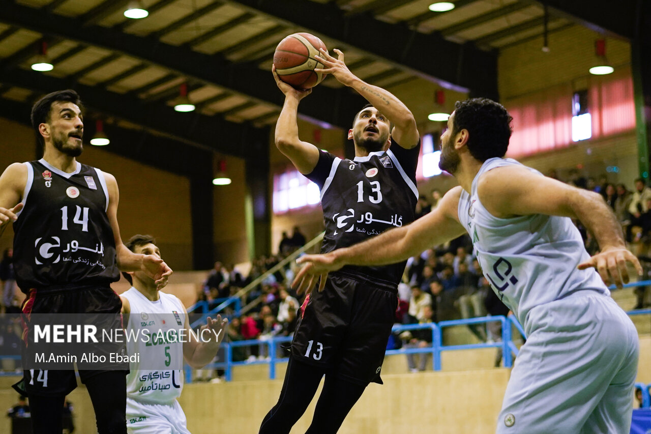 لیگ برتر بسکتبال – ذوب‌آهن و گلنور