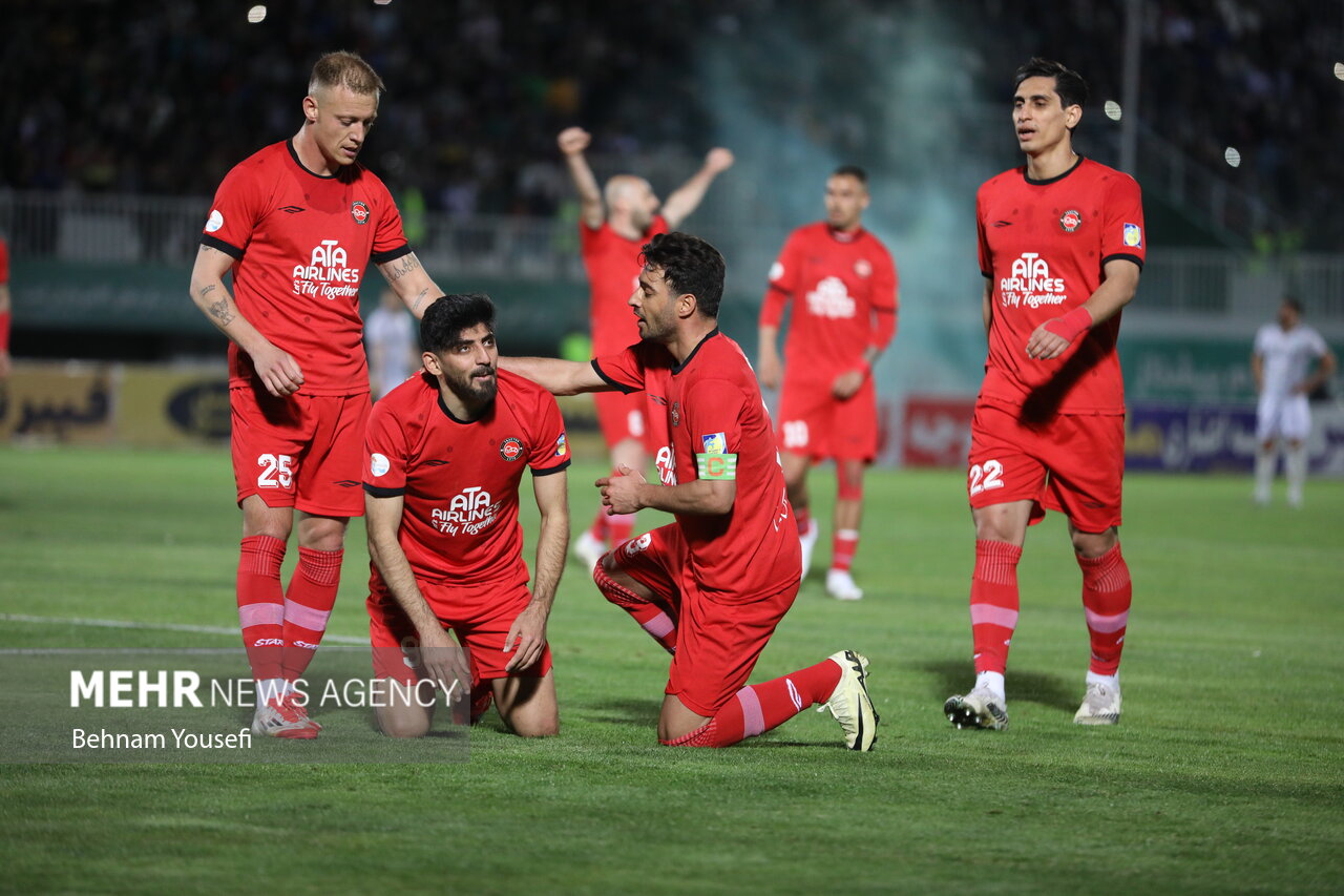 لیگ برتر فوتبال – آلومینیوم اراک و تراکتور