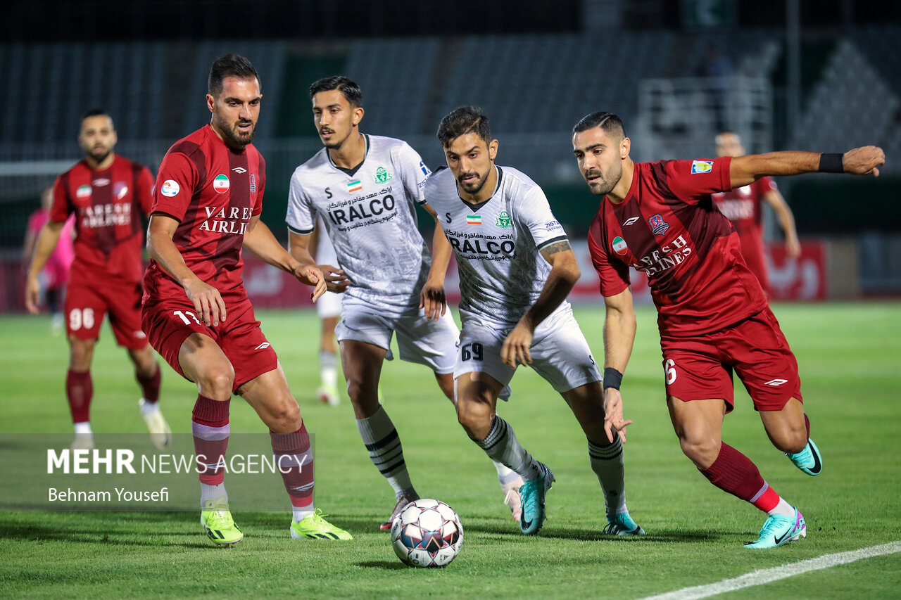 لیگ برتر فوتبال – آلومینیوم اراک و نساجی مازندران