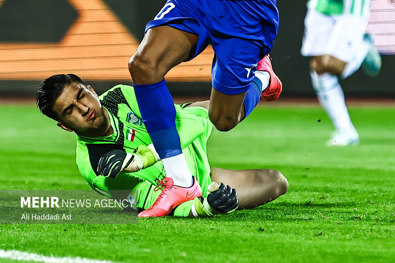 لیگ برتر فوتبال – استقلال تهران و خیبر خرم آباد