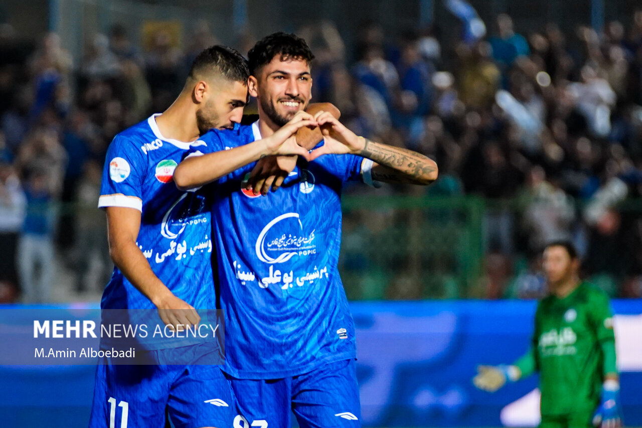 لیگ برتر فوتبال – استقلال و گل‌گهر