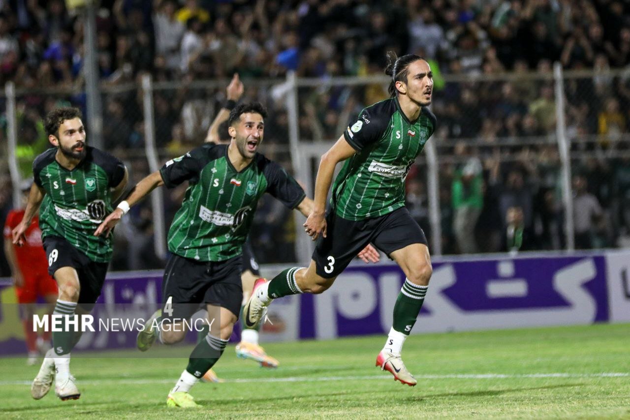 لیگ برتر فوتبال – خیبر خرم‌آباد و تراکتور تبریز