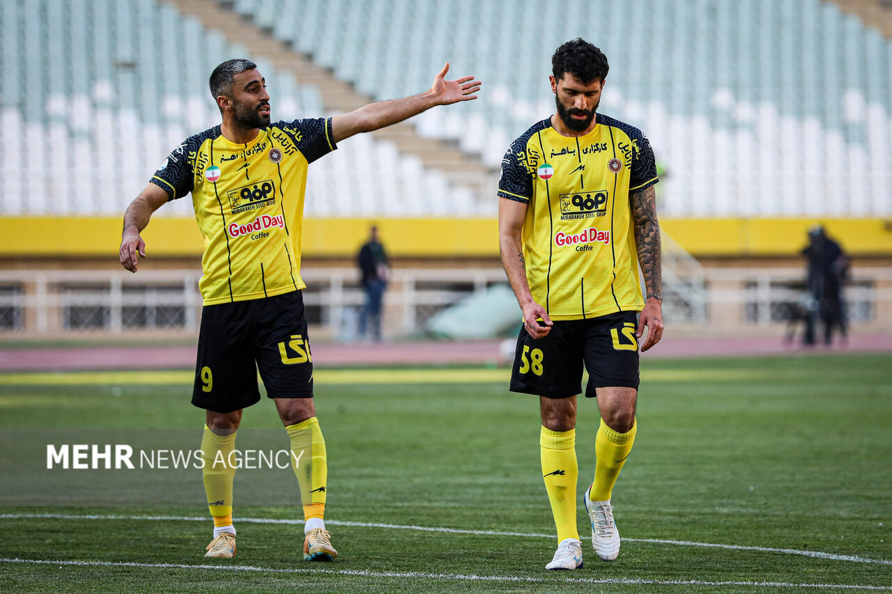 لیگ برتر فوتبال – سپاهان و گل گهر