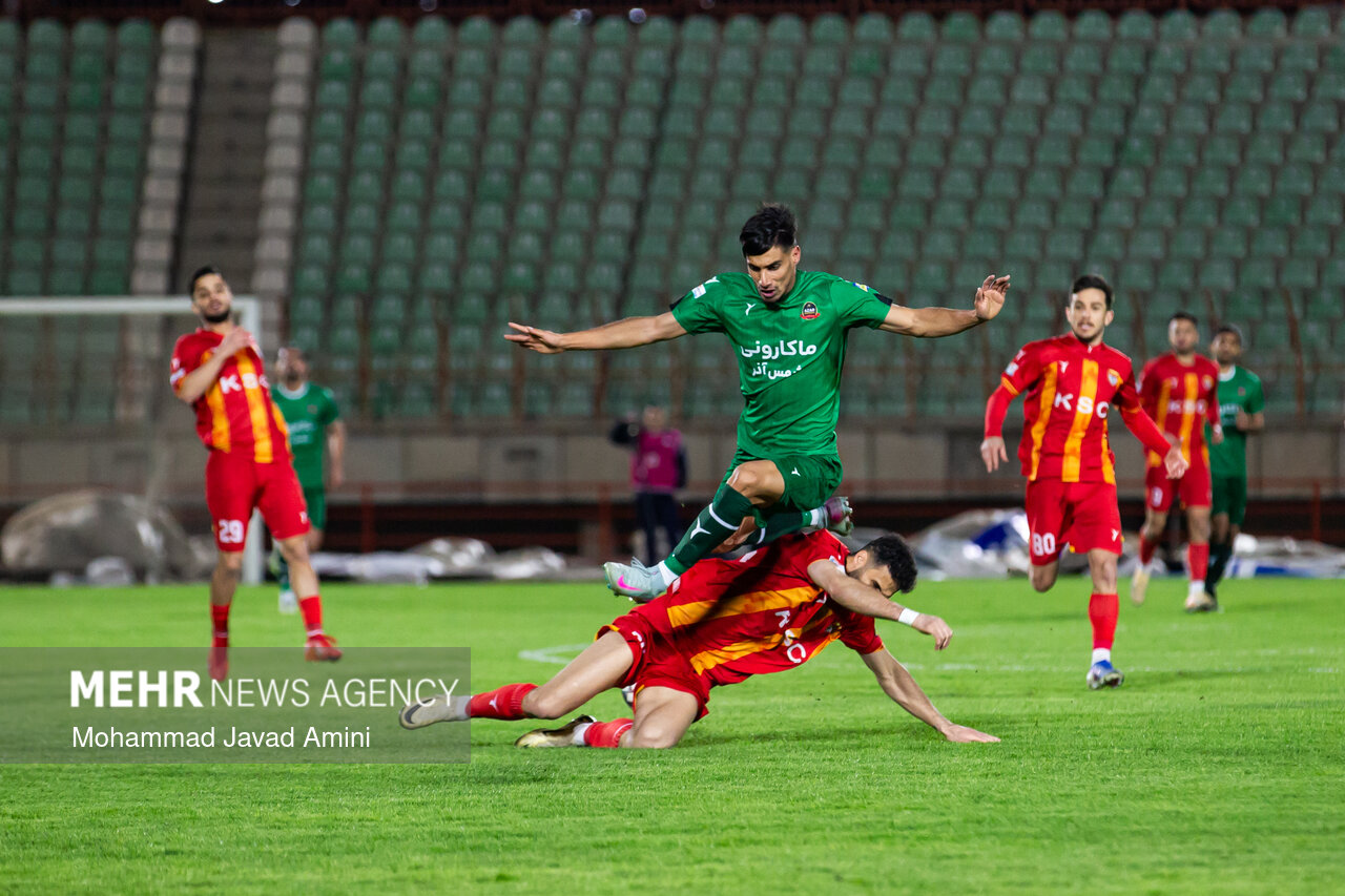 لیگ برتر فوتبال- شمسآذر و فولاد