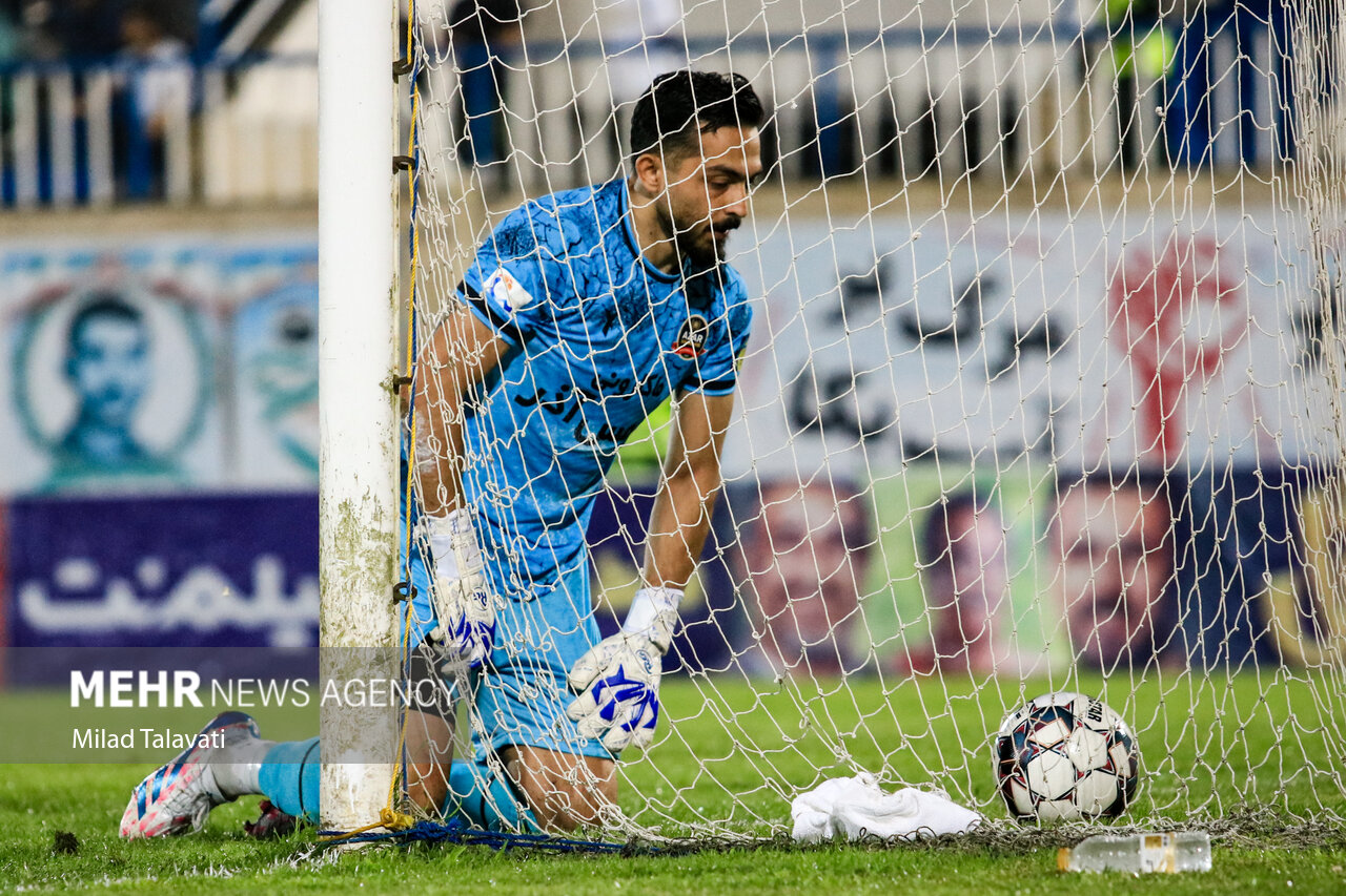 لیگ برتر فوتبال – ملوان و شمس‌آذر